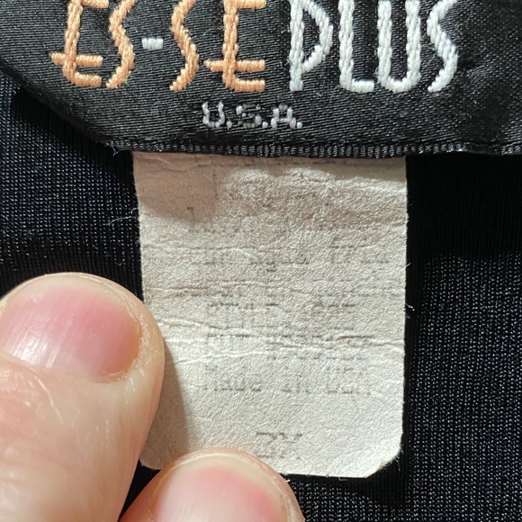 ES-SE Plus USA Vintage Black Red and Gold Dragon Print size 3X Tee - Picture 6 of 11